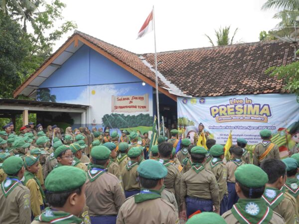 SD MUHAMMADIYAH CONDONGCATUR GELAR KEMAH LIVE IN PRESIMA DI KULON PROGO